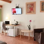 - Comeinsicily Cortedeilimoni - Charming & Relaxing Luxury Panzió Acireale