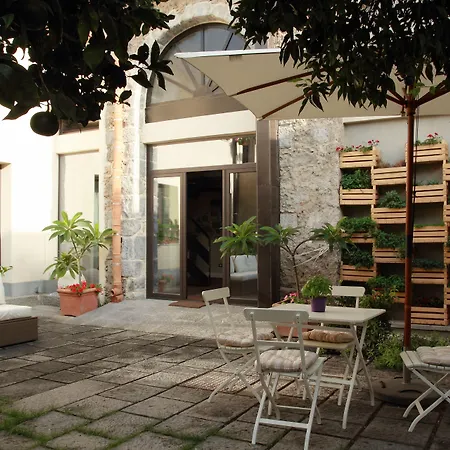 Bed & Breakfast - Comeinsicily Cortedeilimoni - Charming & Relaxing Luxury
