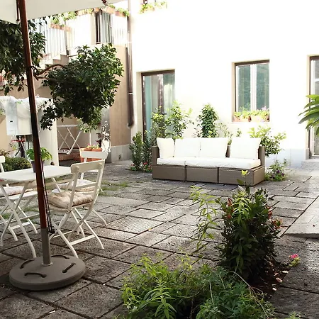 Comeinsicily Cortedeilimoni Charming & Relax 2* Acireale