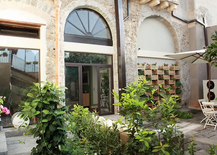 Alojamento de Acomodação e Pequeno-almoço - Comeinsicily Cortedeilimoni - Charming & Relaxing Luxury Acireale
